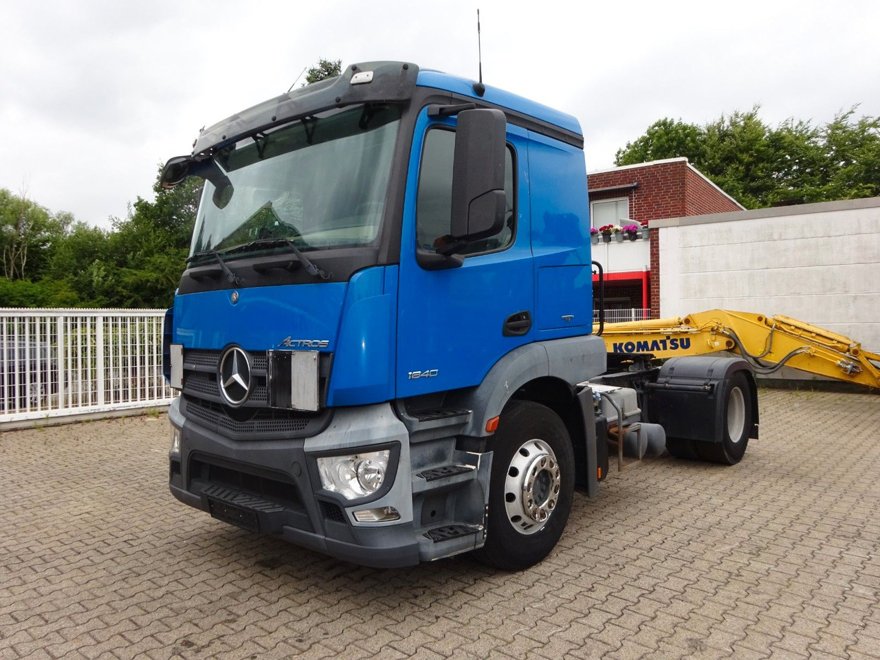 Mercedes-Benz 1840 Actros SZM 4x2 - Tegljač: slika 2 Mercedes-Benz 1840 Actros SZM 4x2 - Tegljač: slika 2