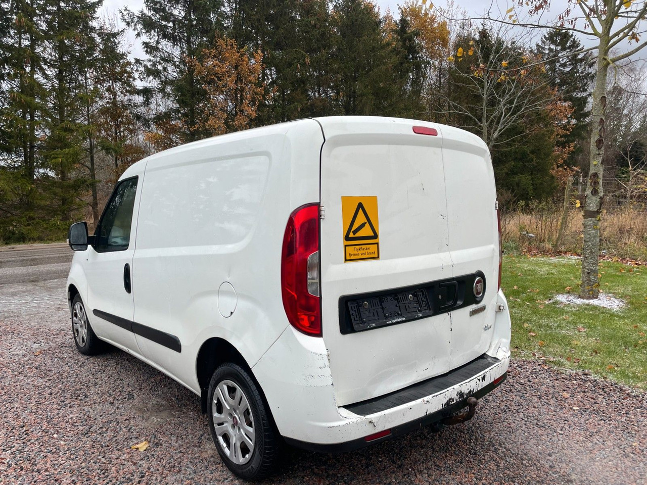 Fiat Doblo Doblò Basis Kasten 1.3 diesel - Karavan: slika 3 Fiat Doblo Doblò Basis Kasten 1.3 diesel - Karavan: slika 3