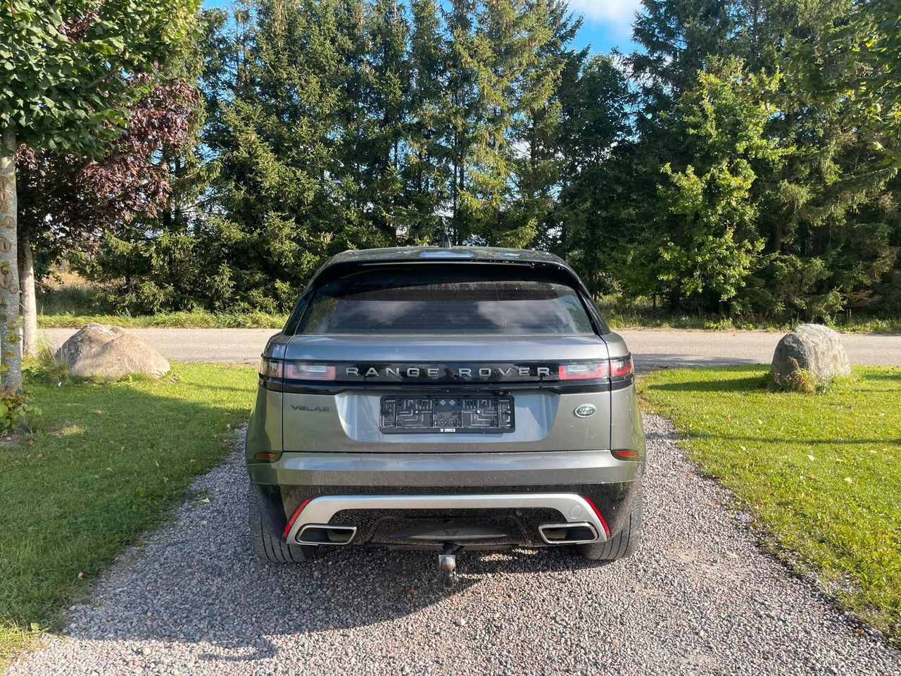 Land Rover Range Rover Velar R-Dynamic 3.0D 4WD Land Rover Velar R-Dynamic 3.0D 4WD *LKW zullasung: 2 sitze - SUV: slika 4 Land Rover Range Rover Velar R-Dynamic 3.0D 4WD Land Rover Velar R-Dynamic 3.0D 4WD *LKW zullasung: 2 sitze - SUV: slika 4