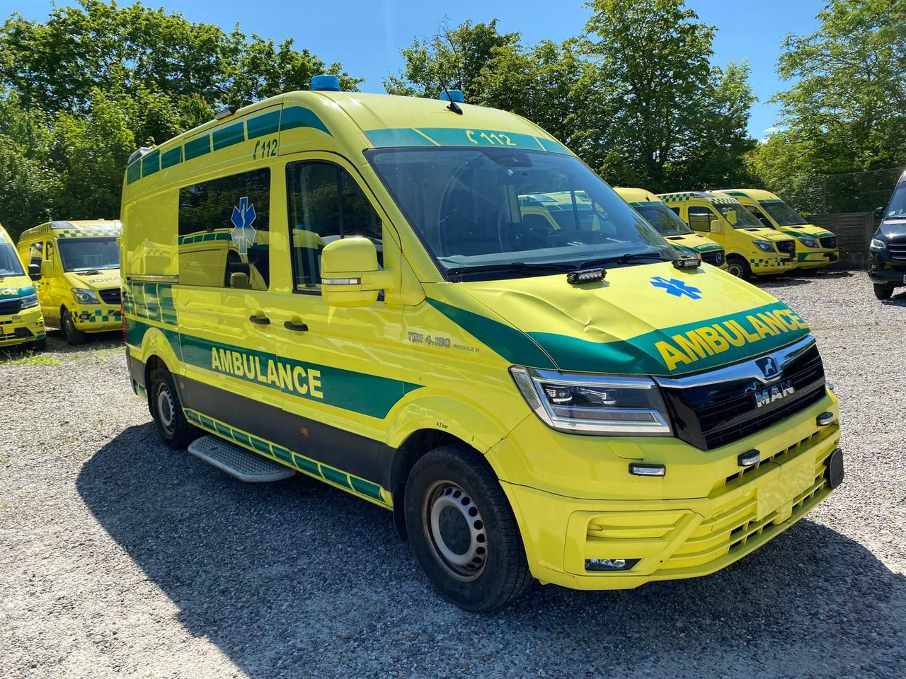 MAN TGE 4.180 Ambulance * 28 000 € netto - Vozilo hitne pomoći: slika 2 MAN TGE 4.180 Ambulance * 28 000 € netto - Vozilo hitne pomoći: slika 2