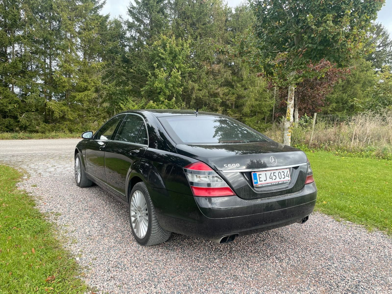 Mercedes-Benz S 600 S-Klasse Limousine - Karavan: slika 3 Mercedes-Benz S 600 S-Klasse Limousine - Karavan: slika 3