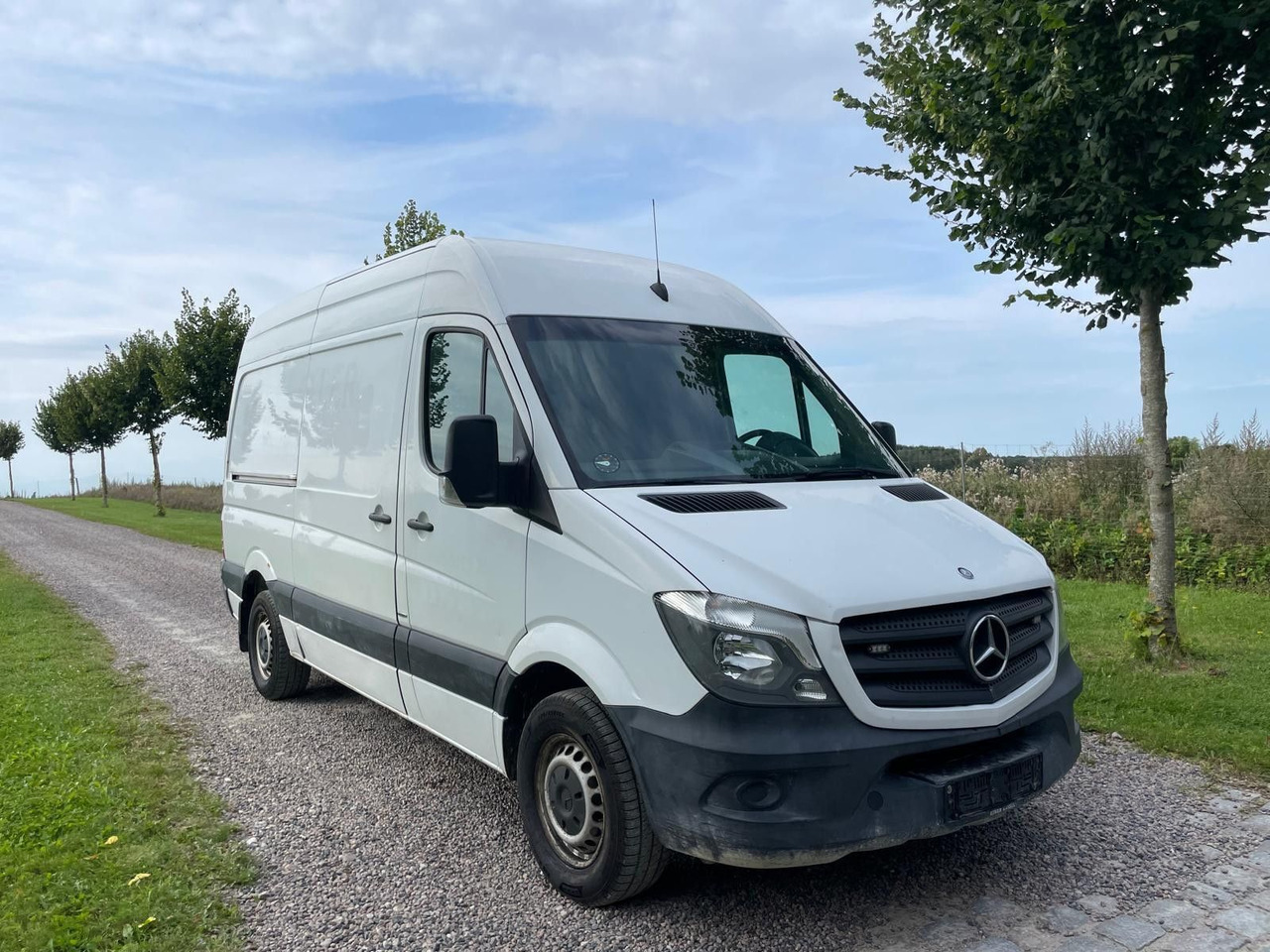 Mercedes-Benz Sprinter II Kasten 216 CDI Lang +Hoch - Mali kombi: slika 1 Mercedes-Benz Sprinter II Kasten 216 CDI Lang +Hoch - Mali kombi: slika 1