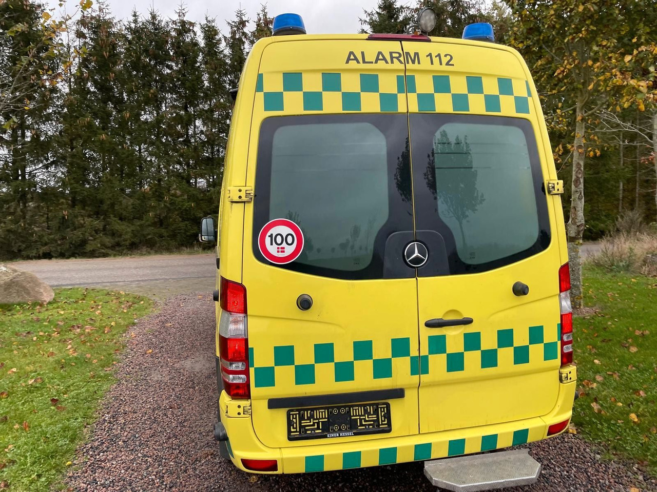 Mercedes-Benz Sprinter II Kasten 316 CDI Aut Ambulance - Vozilo hitne pomoći: slika 4 Mercedes-Benz Sprinter II Kasten 316 CDI Aut Ambulance - Vozilo hitne pomoći: slika 4