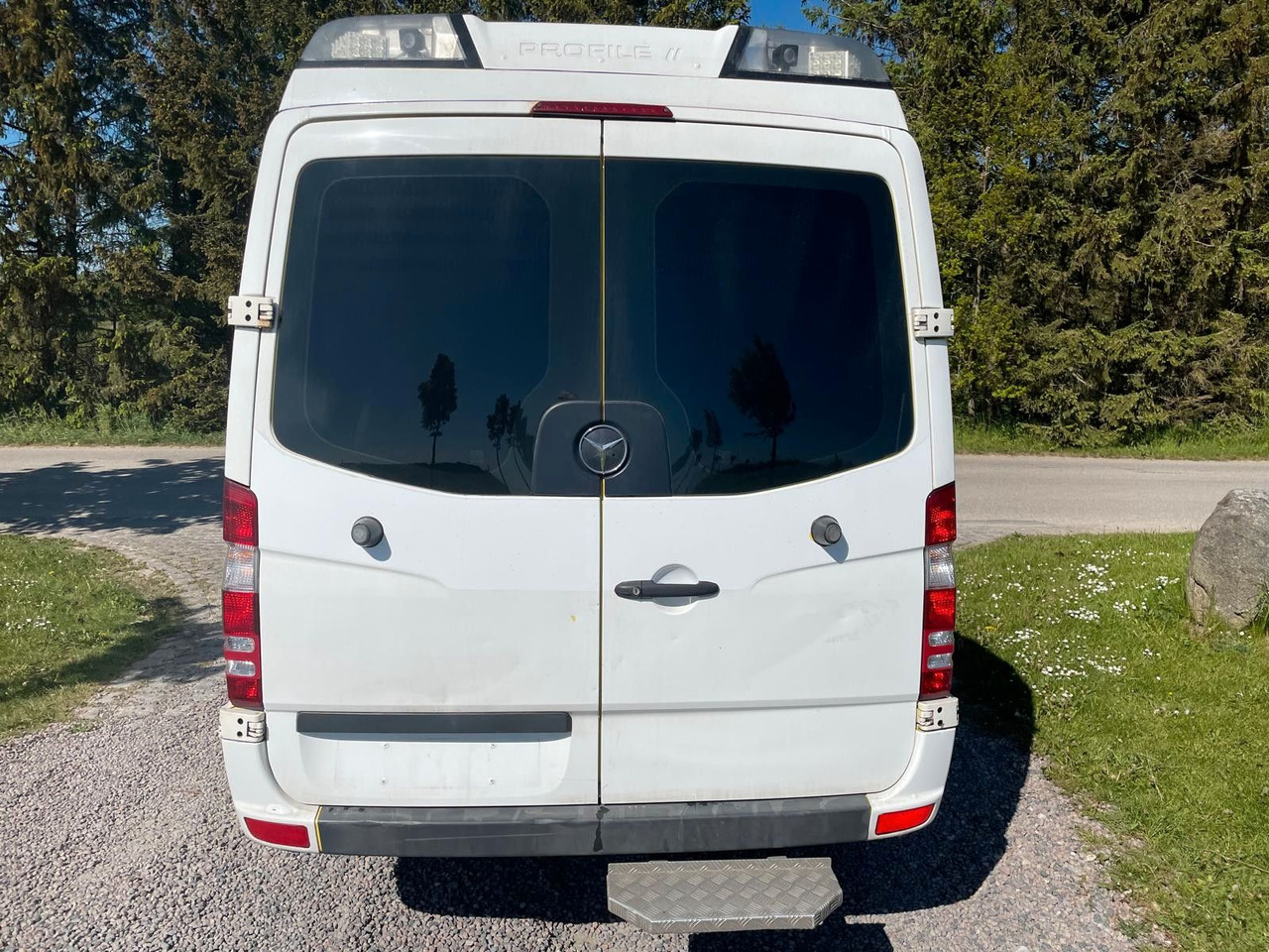 Mercedes-Benz Sprinter Kasten 316 CDI Ambulance *7 300 Netto - Vozilo hitne pomoći: slika 4 Mercedes-Benz Sprinter Kasten 316 CDI Ambulance *7 300 Netto - Vozilo hitne pomoći: slika 4