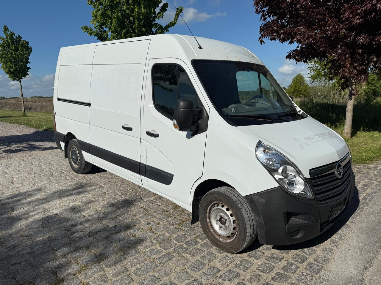 Opel Movano 2.3CDTi 170HP L2H2 Van *7600€ netto - Mali kombi: slika 1 Opel Movano 2.3CDTi 170HP L2H2 Van *7600€ netto - Mali kombi: slika 1