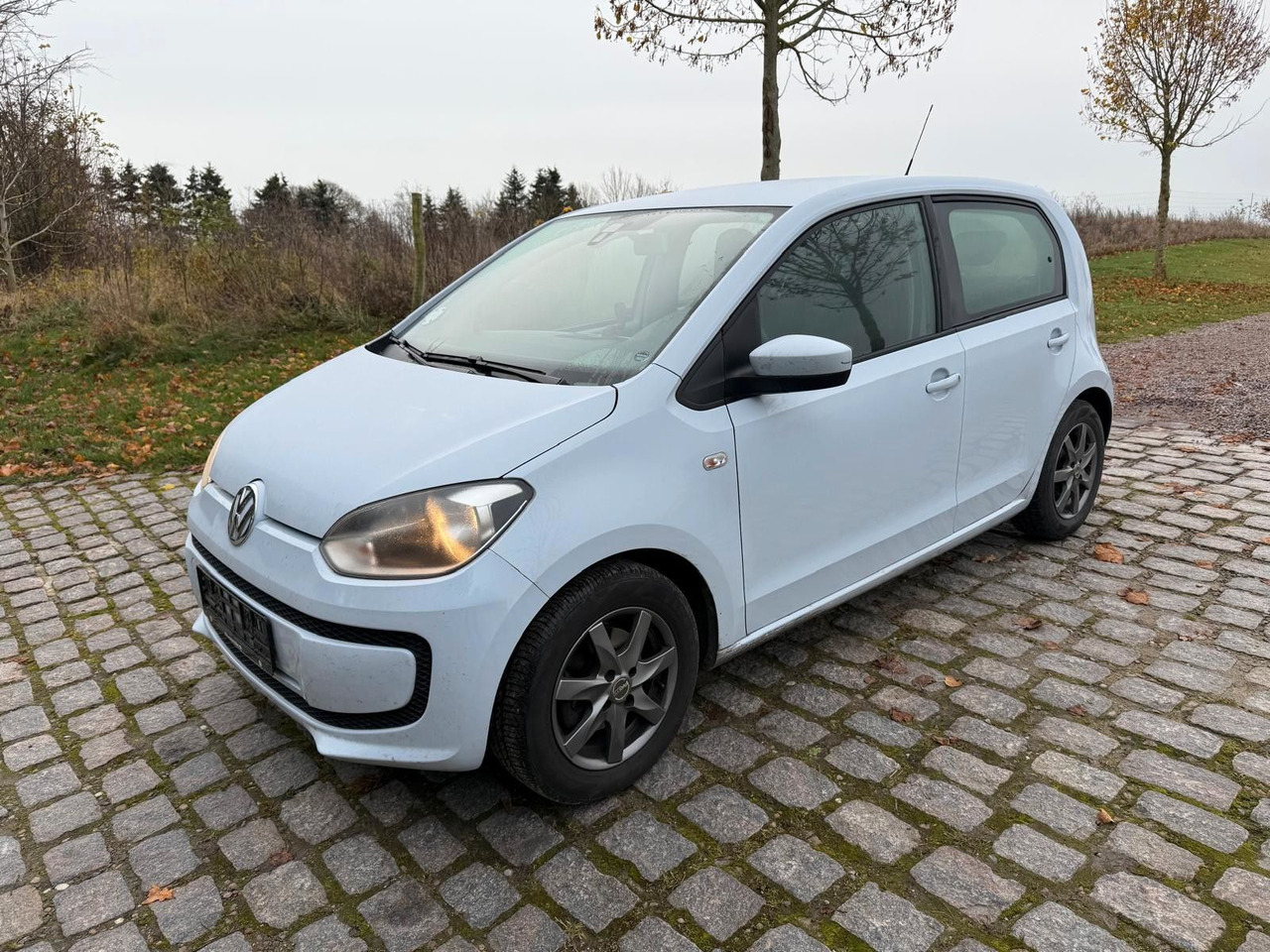 Volkswagen up! move up! BMT - Automobil: slika 1 Volkswagen up! move up! BMT - Automobil: slika 1