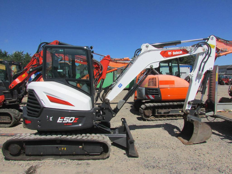 Bobcat E 50 Z 42.500 EUR - Mini bager: slika 1 Bobcat E 50 Z 42.500 EUR - Mini bager: slika 1