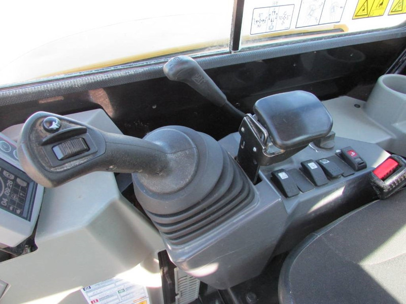 Mini bager Cat 303.5 E2 CR Minibagger 32.000 EUR: slika 10