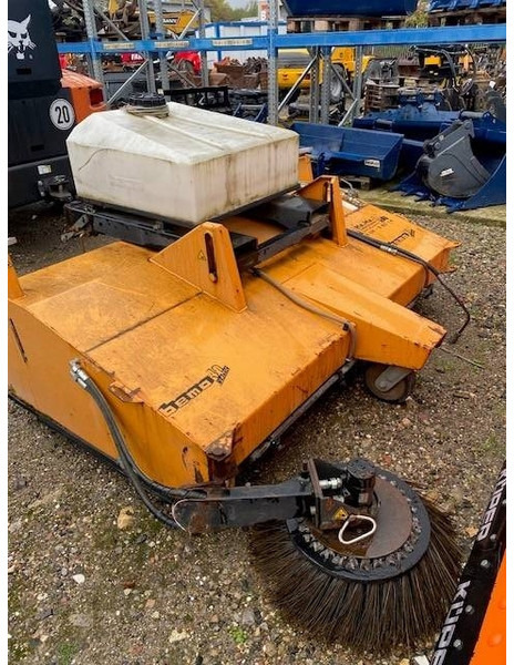 Bema 40 Classic 2050 Kehrbesen 2.200 EUR - Dodatak za Građevinska mašina: slika 2 Bema 40 Classic 2050 Kehrbesen 2.200 EUR - Dodatak za Građevinska mašina: slika 2