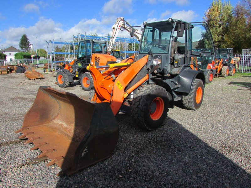 Komatsu WA 100 M-7 Radlader 28.000 EUR - Utovarivač točkaš: slika 2 Komatsu WA 100 M-7 Radlader 28.000 EUR - Utovarivač točkaš: slika 2