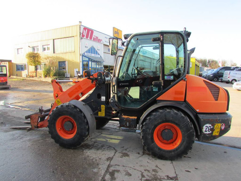 Komatsu WA 70-7 Radlader 24.500 EUR - Utovarivač točkaš: slika 1 Komatsu WA 70-7 Radlader 24.500 EUR - Utovarivač točkaš: slika 1