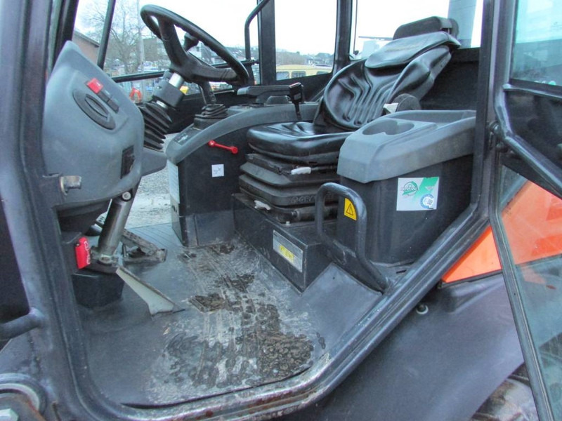 Komatsu WA 70-7 Radlader 24.500 EUR - Utovarivač točkaš: slika 5 Komatsu WA 70-7 Radlader 24.500 EUR - Utovarivač točkaš: slika 5