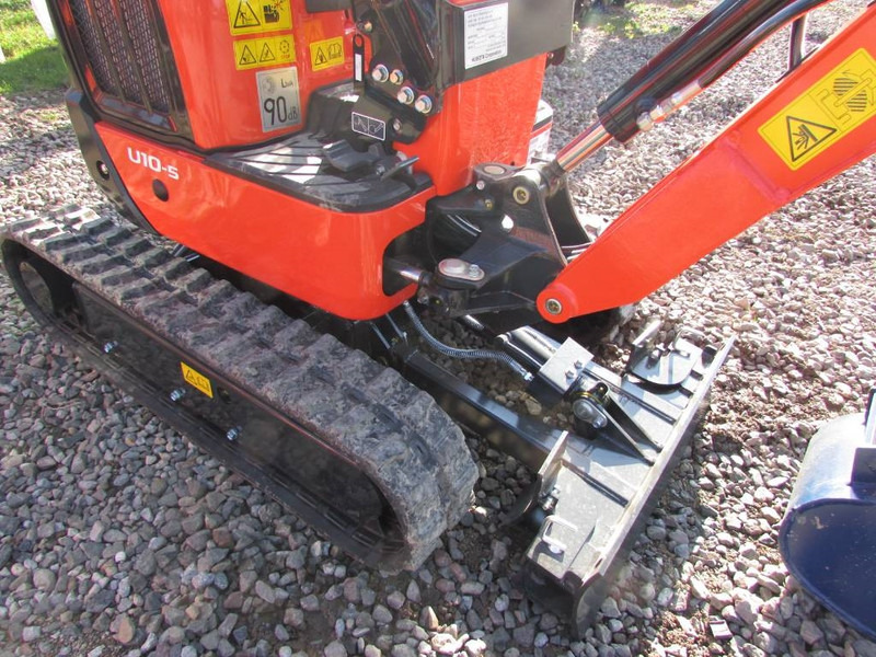 Kubota U 10-5 Side Lever Minibagger 21.500 EUR - Mini bager: slika 5 Kubota U 10-5 Side Lever Minibagger 21.500 EUR - Mini bager: slika 5
