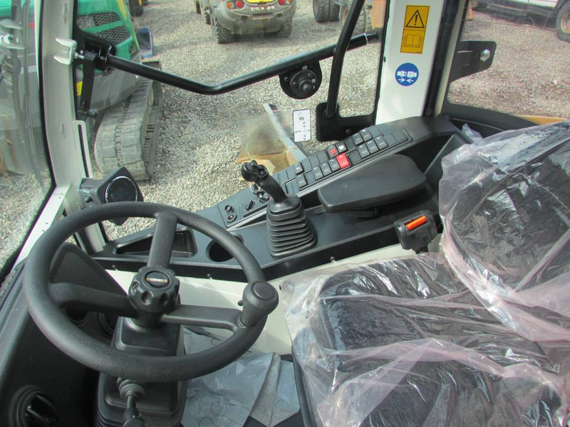 Novu Utovarivač točkaš Liebherr L 506 C Compact 47.000 EUR netto Radlader 506C: slika 12