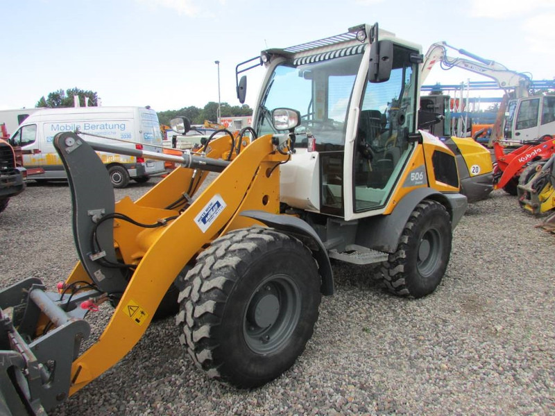Liebherr L 506 Compact Radlader 41.500 EUR - Utovarivač točkaš: slika 2 Liebherr L 506 Compact Radlader 41.500 EUR - Utovarivač točkaš: slika 2