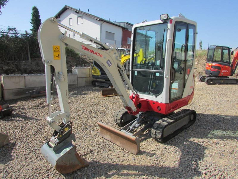 Takeuchi TB 216 V0 Minibagger 23.500 EUR - Mini bager: slika 2 Takeuchi TB 216 V0 Minibagger 23.500 EUR - Mini bager: slika 2