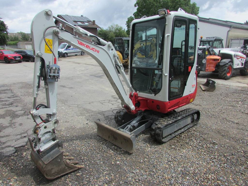 Takeuchi TB 216 V4 Minibagger 28.000 EUR - Mini bager: slika 2 Takeuchi TB 216 V4 Minibagger 28.000 EUR - Mini bager: slika 2