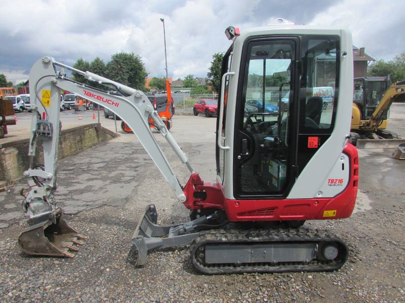 Takeuchi TB 216 V4 Minibagger 28.000 EUR - Mini bager: slika 1 Takeuchi TB 216 V4 Minibagger 28.000 EUR - Mini bager: slika 1