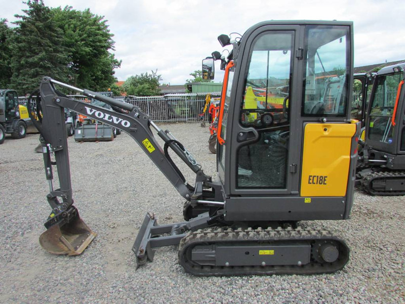 Volvo EC 18 E Minibagger 24.500 EUR - Mini bager: slika 1 Volvo EC 18 E Minibagger 24.500 EUR - Mini bager: slika 1
