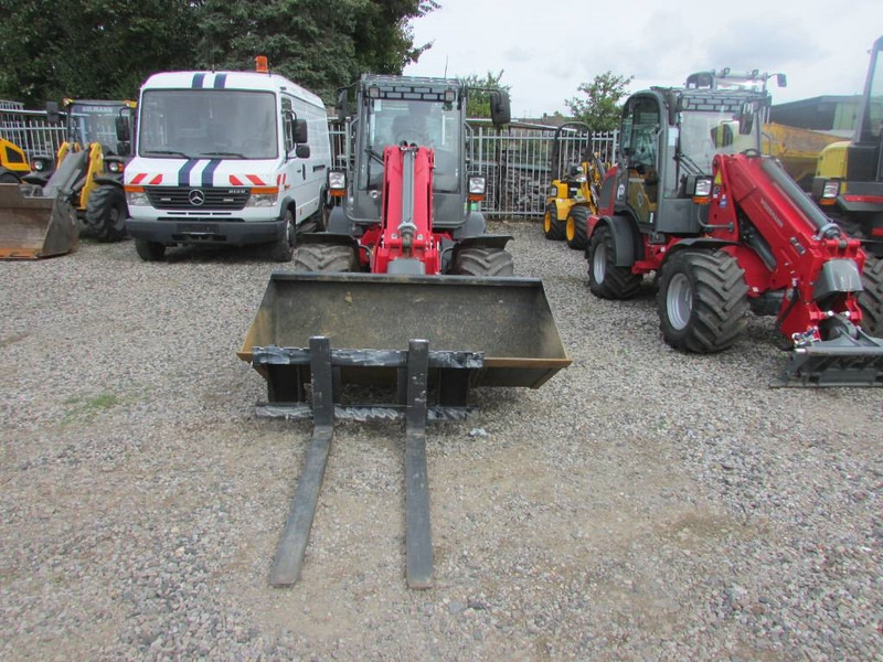 Weidemann 2080Teleskop Radlader 53.000 EUR - Teleskopski utovarivač na točkovima: slika 3 Weidemann 2080Teleskop Radlader 53.000 EUR - Teleskopski utovarivač na točkovima: slika 3