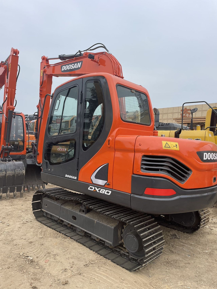 DOOSAN DX80 - Bager guseničar: slika 4 DOOSAN DX80 - Bager guseničar: slika 4