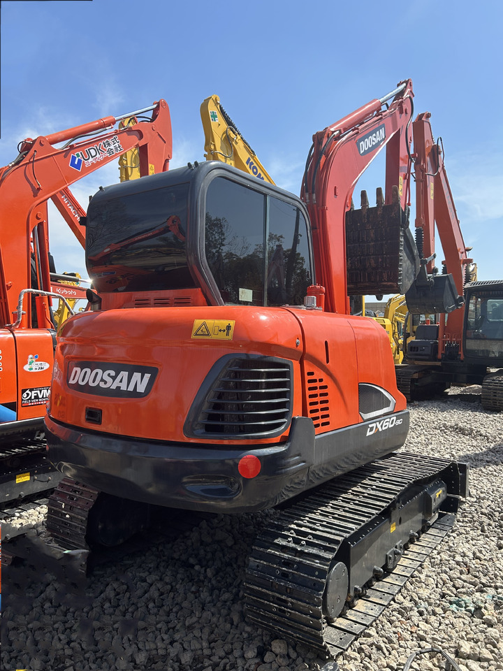 Doosan DX60 - Mini bager: slika 5 Doosan DX60 - Mini bager: slika 5