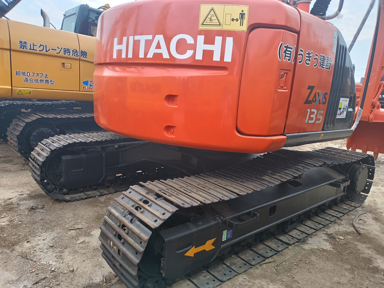 HITACHI ZX135 - Bager guseničar: slika 3 HITACHI ZX135 - Bager guseničar: slika 3