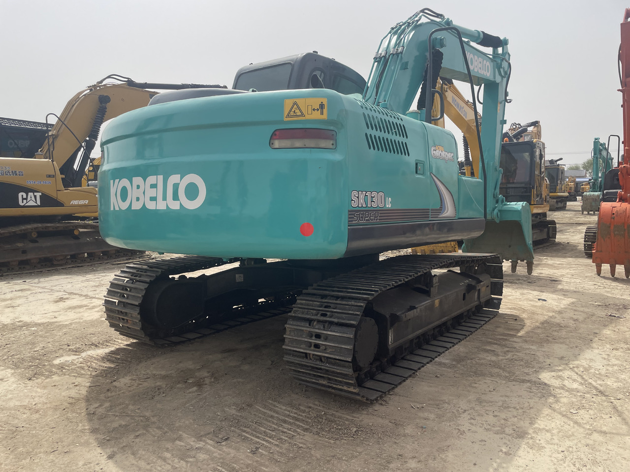 KOBELCO SK130-8 - Bager guseničar: slika 2 KOBELCO SK130-8 - Bager guseničar: slika 2