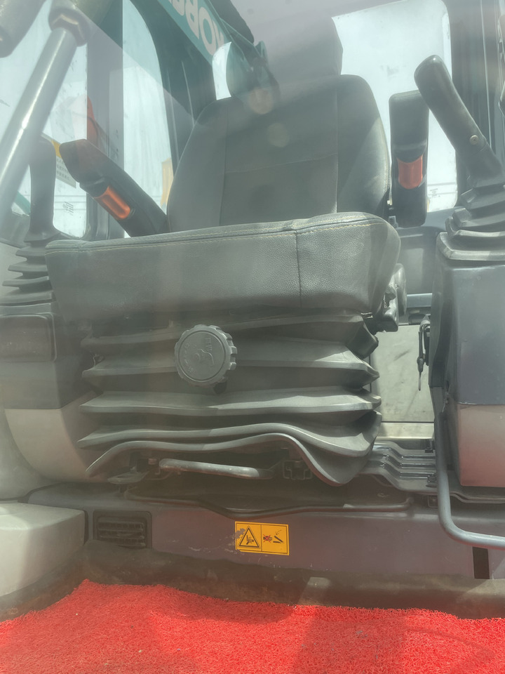 KOBELCO SK130-8 - Bager guseničar: slika 5 KOBELCO SK130-8 - Bager guseničar: slika 5