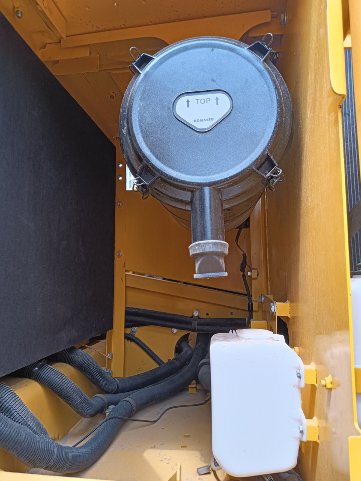 KOMATSU PC200-8 - Bager guseničar: slika 5 KOMATSU PC200-8 - Bager guseničar: slika 5