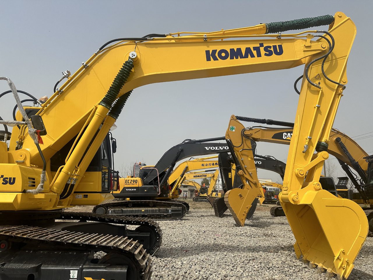 Komatsu PC 240 LC-8 - Bager guseničar: slika 3 Komatsu PC 240 LC-8 - Bager guseničar: slika 3