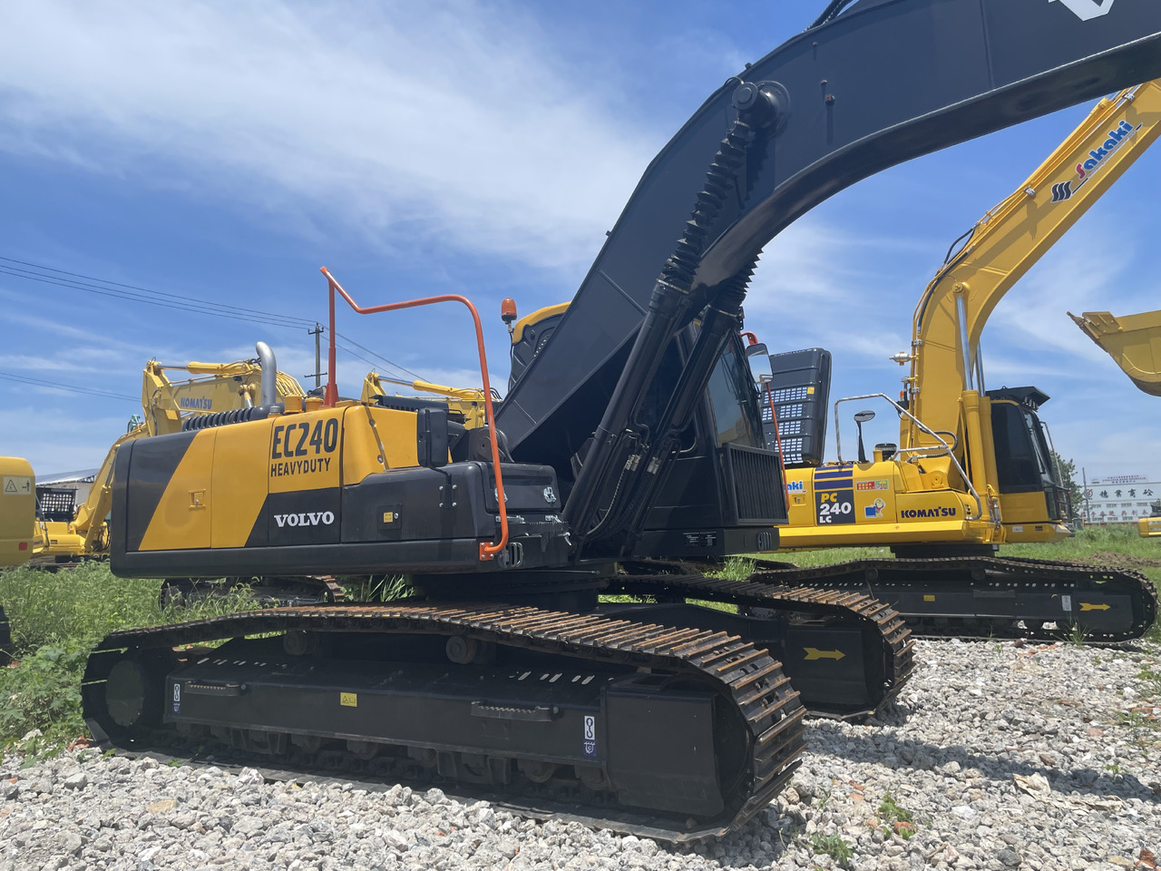 VOLVO EC240 - Bager guseničar: slika 3 VOLVO EC240 - Bager guseničar: slika 3