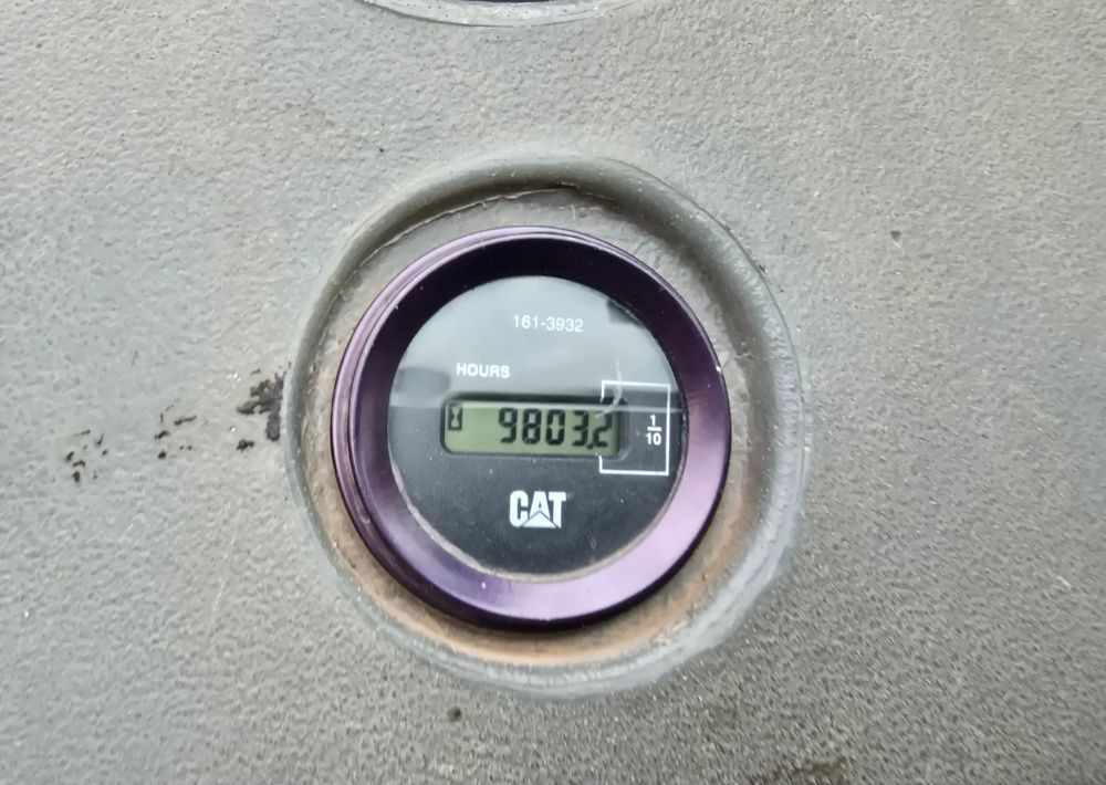 Caterpillar - Bager utovarivač: slika 3 Caterpillar - Bager utovarivač: slika 3