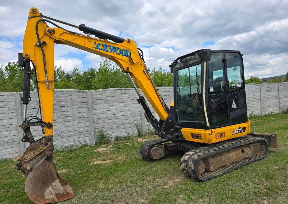 JCB - Bager guseničar: slika 3 JCB - Bager guseničar: slika 3