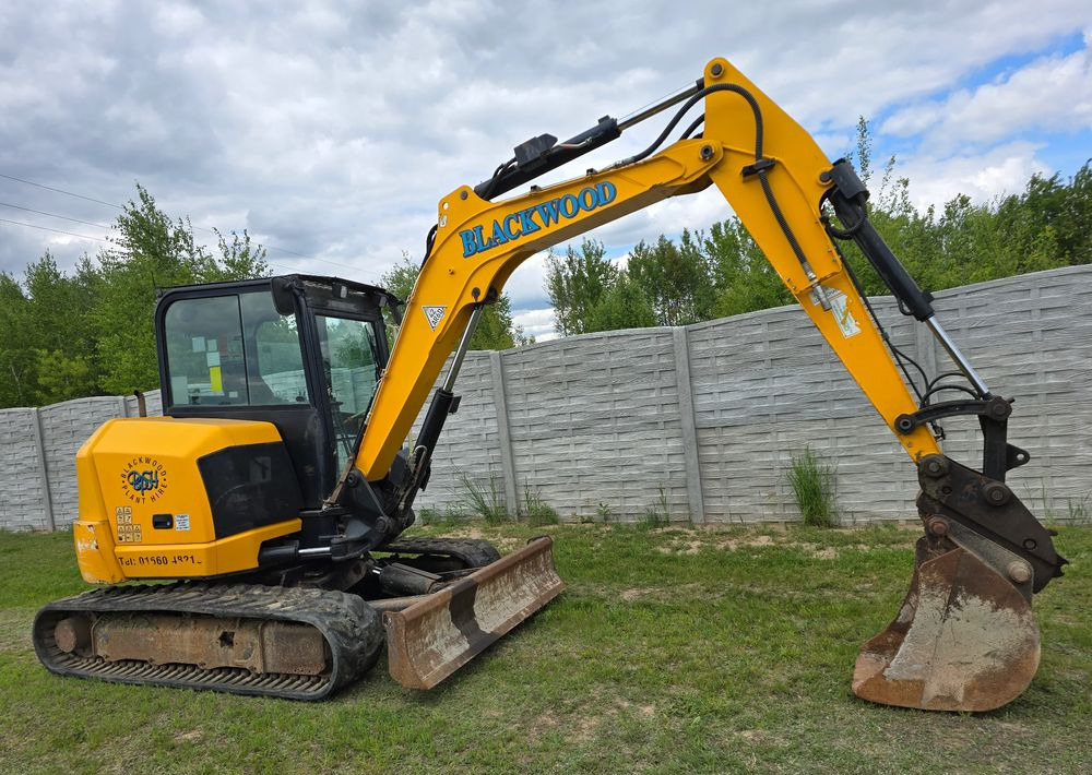 JCB - Bager guseničar: slika 1 JCB - Bager guseničar: slika 1