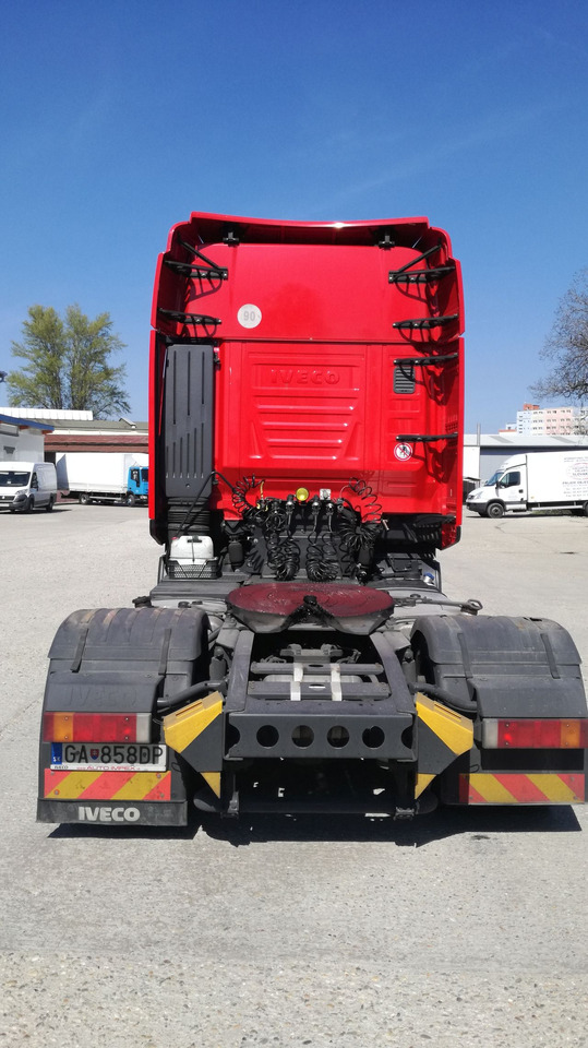 IVECO AS440T/FP-LT - Tegljač: slika 4 IVECO AS440T/FP-LT - Tegljač: slika 4