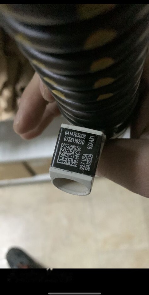 Bosch 2008-2022 0414703008 Bosch 2012-2022 - Ubrizgač za Kamion: slika 1 Bosch 2008-2022 0414703008 Bosch 2012-2022 - Ubrizgač za Kamion: slika 1