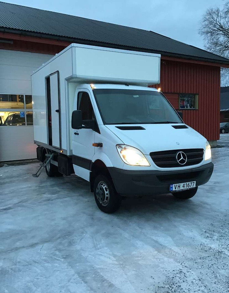 2012 Mercedes-Benz Sprinter EU-GODKJENT SVÆRT LAV KM! - Kamion sa zatvorenim sandukom: slika 2 2012 Mercedes-Benz Sprinter EU-GODKJENT SVÆRT LAV KM! - Kamion sa zatvorenim sandukom: slika 2