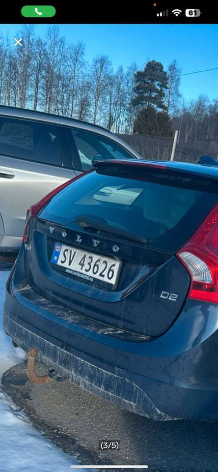 2013 Volvo V60 (rep.-objekt) - Automobil: slika 3 2013 Volvo V60 (rep.-objekt) - Automobil: slika 3