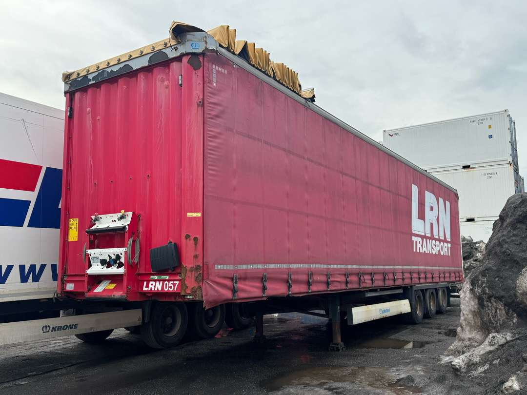 2015 KRONE Profi Liner / MEGA / Curtain / Lifting roof - Poluprikolica sa ceradom: slika 1 2015 KRONE Profi Liner / MEGA / Curtain / Lifting roof - Poluprikolica sa ceradom: slika 1