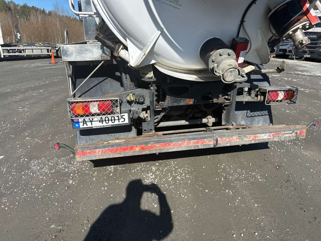 2019 Kombibil MERCEDES-BENZ AROCS 2543 KDIR EU-godkjent Euroklasse 6T - Vakuumska cisterna: slika 5 2019 Kombibil MERCEDES-BENZ AROCS 2543 KDIR EU-godkjent Euroklasse 6T - Vakuumska cisterna: slika 5