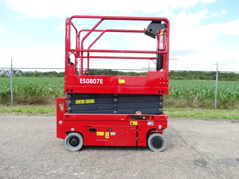 MAGNI ES0807E - Lift u obliku makaza: slika 5 MAGNI ES0807E - Lift u obliku makaza: slika 5