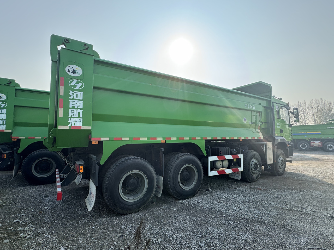 SHACMAN GT - Istovarivač: slika 4 SHACMAN GT - Istovarivač: slika 4