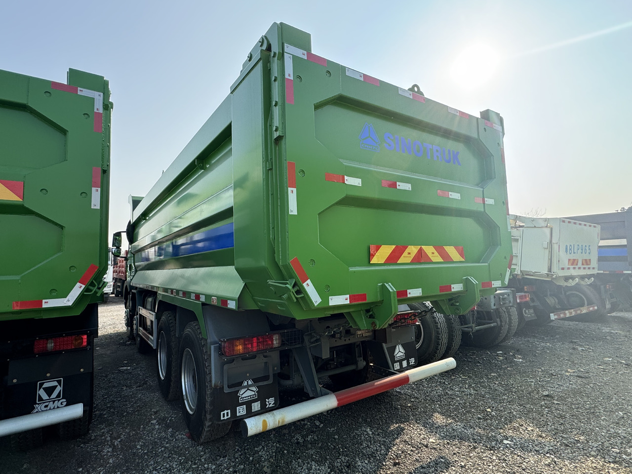 SINOTRUCK HOWO  - Istovarivač: slika 4 SINOTRUCK HOWO  - Istovarivač: slika 4