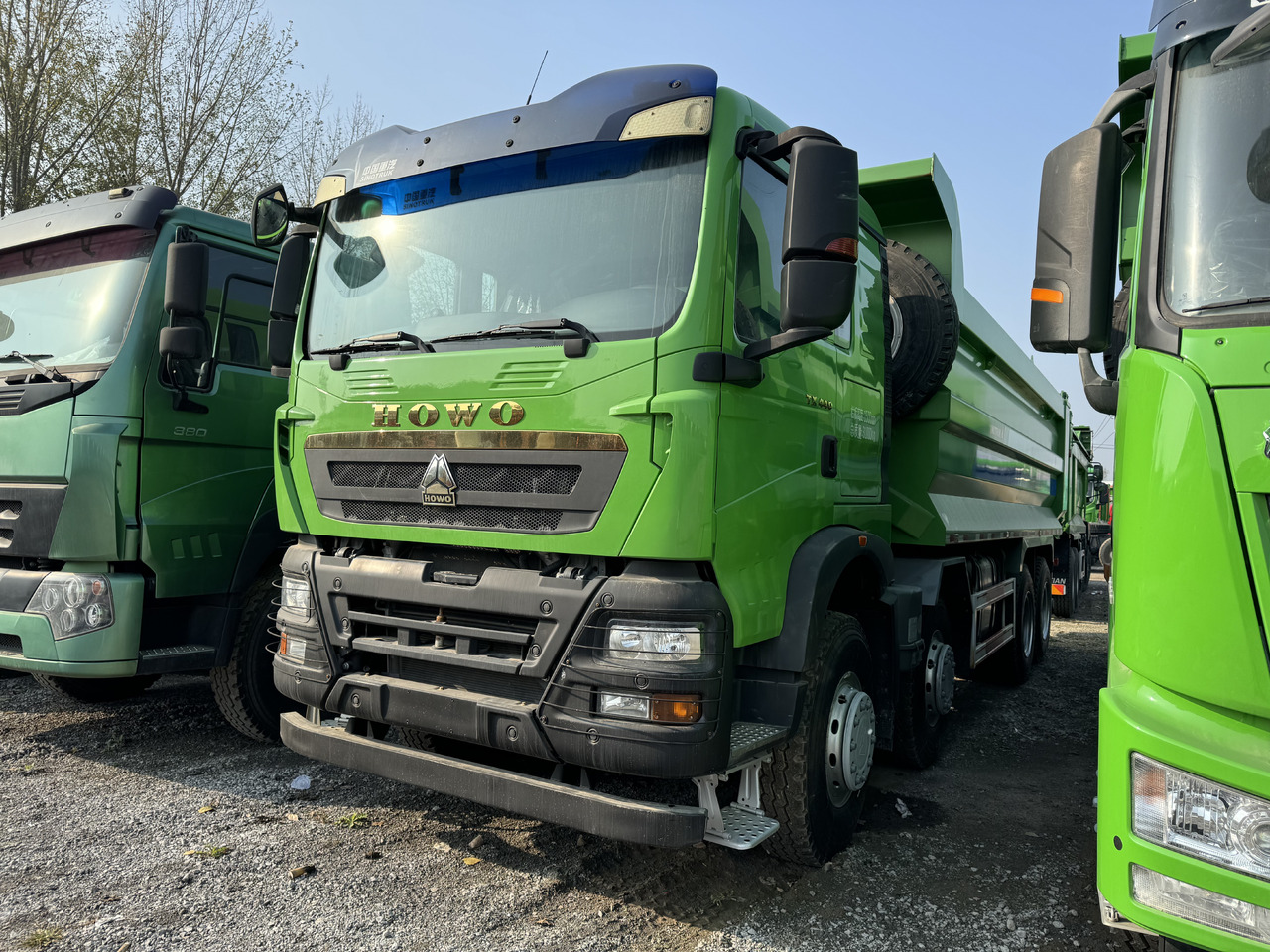 SINOTRUCK HOWO  - Istovarivač: slika 2 SINOTRUCK HOWO  - Istovarivač: slika 2