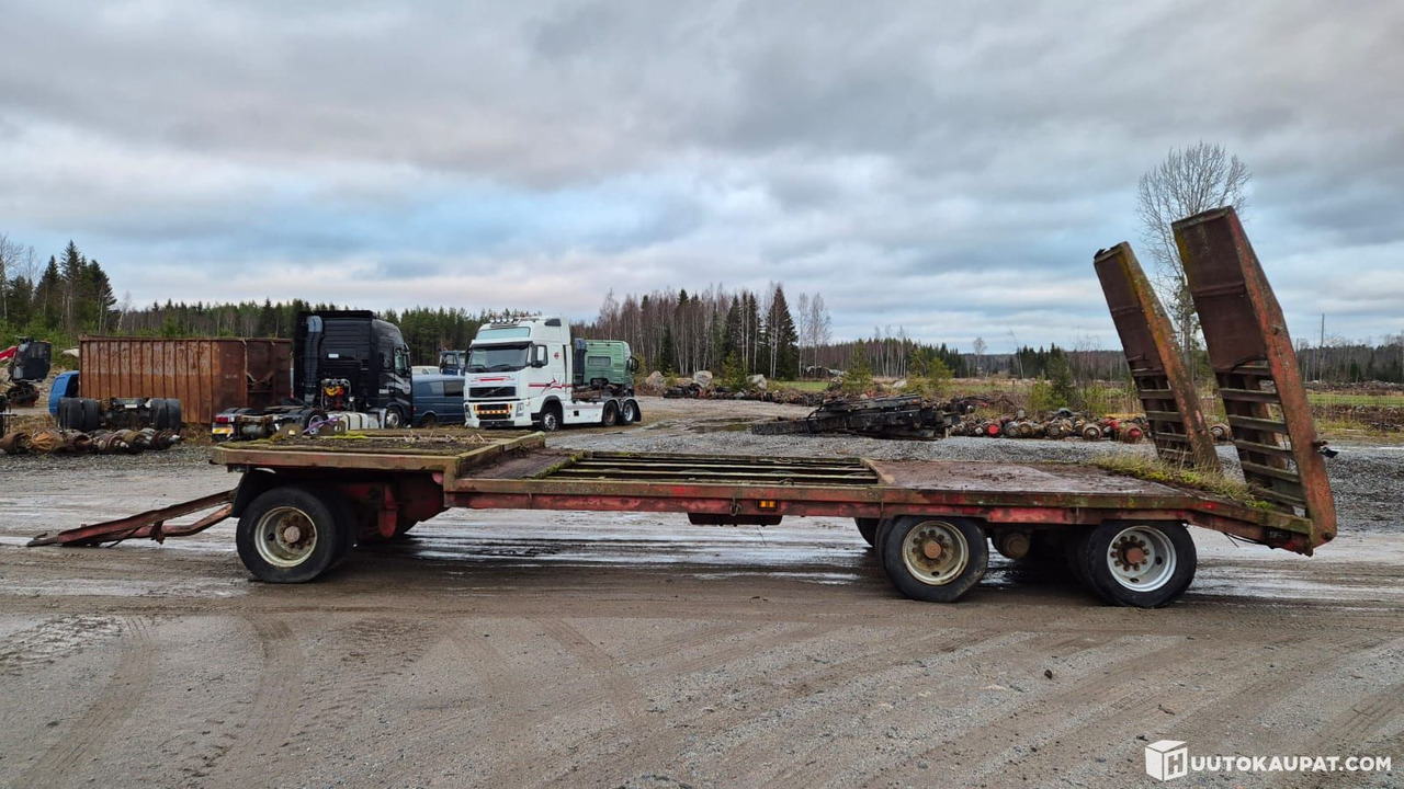 Goldhofer trailer chassis, Uusikaarlepyy - Platformska prikolica za farmu: slika 1 Goldhofer trailer chassis, Uusikaarlepyy - Platformska prikolica za farmu: slika 1