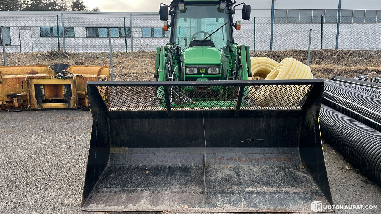 John Deere 4520, 2009, tractor, Porvoo - Traktor: slika 3 John Deere 4520, 2009, tractor, Porvoo - Traktor: slika 3