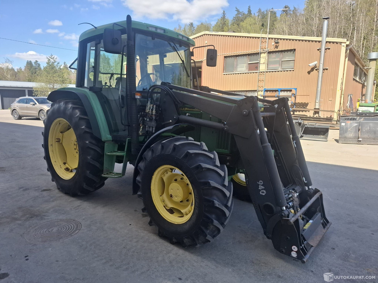 John Deere 6400, 1997 Traktori, Sis alv 25,5%, Nurmijärvi - Traktor: slika 4 John Deere 6400, 1997 Traktori, Sis alv 25,5%, Nurmijärvi - Traktor: slika 4