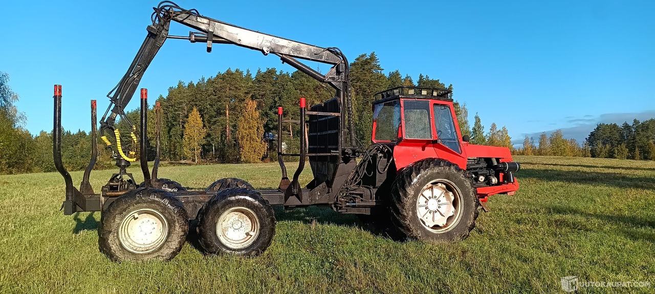 Valmet 702, 1975 Pien Metsäkone, Leppävirta - Šumarska oprema: slika 4 Valmet 702, 1975 Pien Metsäkone, Leppävirta - Šumarska oprema: slika 4