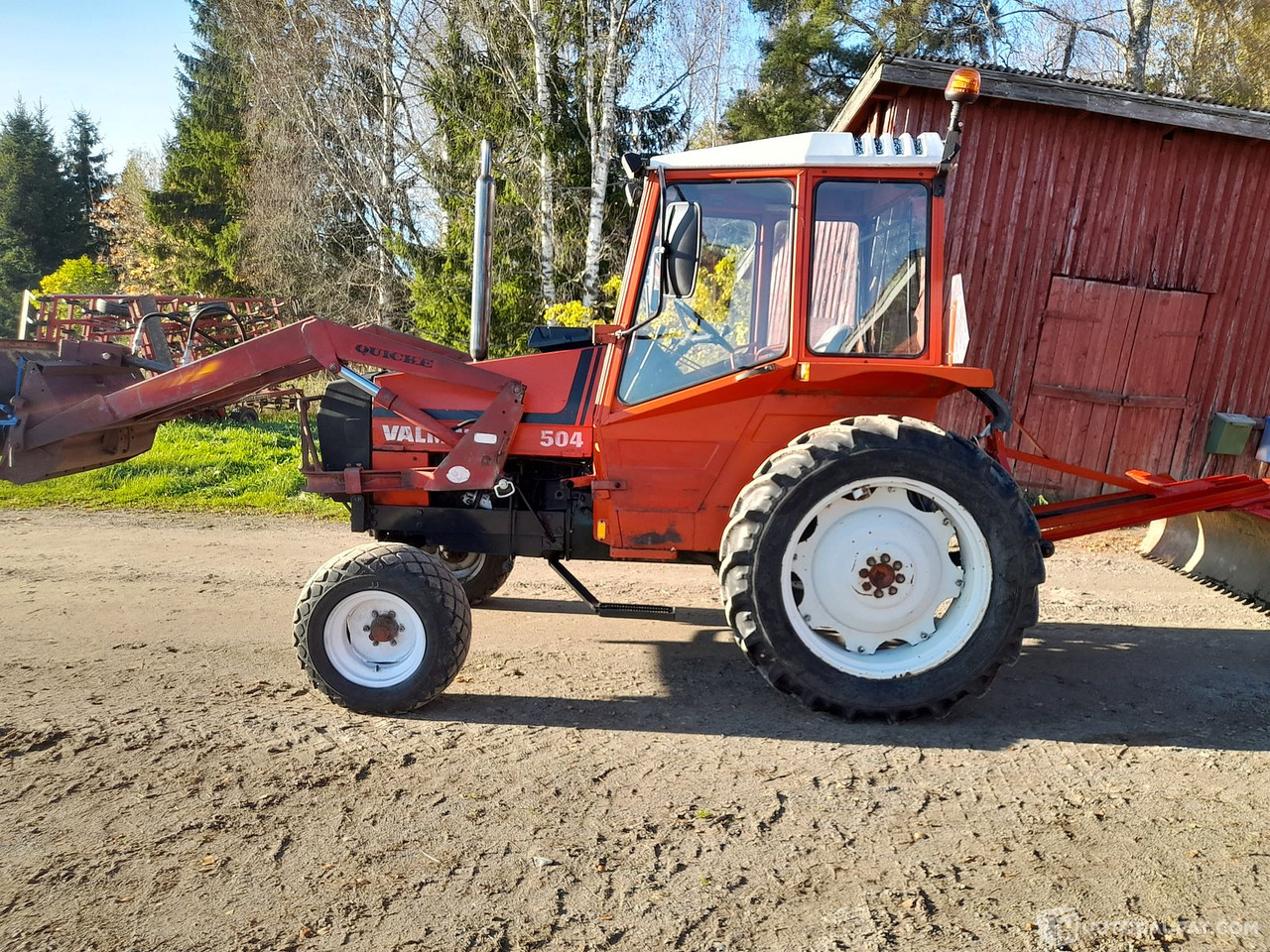 Traktori Valmet 504 1984 etukuormaajalla. Katso videot! MTK25, Forssa - Traktor: slika 5 Traktori Valmet 504 1984 etukuormaajalla. Katso videot! MTK25, Forssa - Traktor: slika 5
